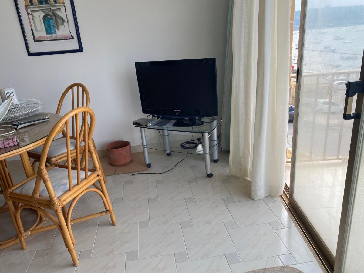Sea Front Apartment At Mellieha Bay, Malta! 외부 사진